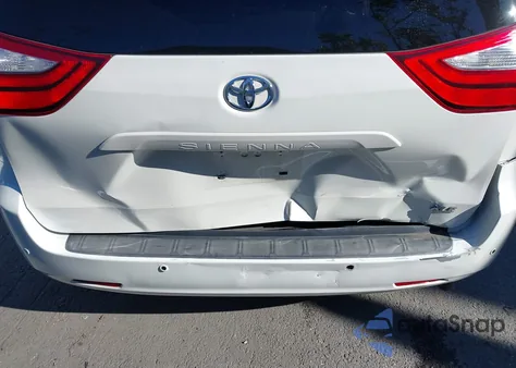 2015 Toyota Sienna Xle 8 Passenger from USA, damaged, VIN 5TDYK3DC9FS577022